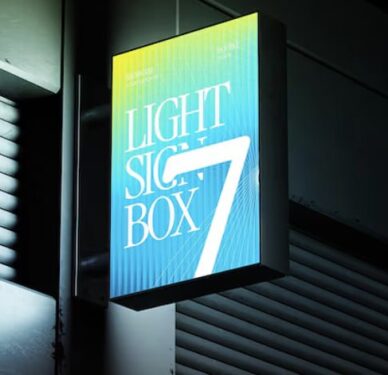 Зовнішні рекламні конструкції на вулиці